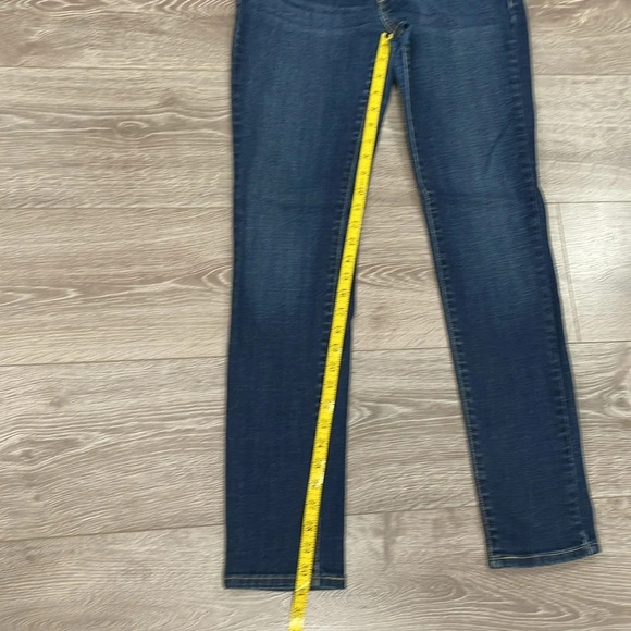 Levi’s San Francisco Slight Curve Skinny Denim Jeans 8/29 - Picture 10 of 14